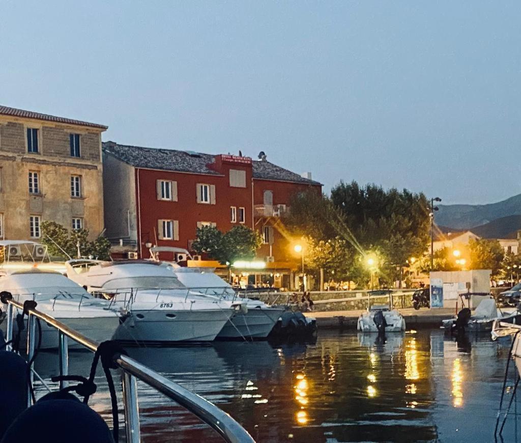 Hotel Restaurant L'Europe Saint-Florent  Buitenkant foto