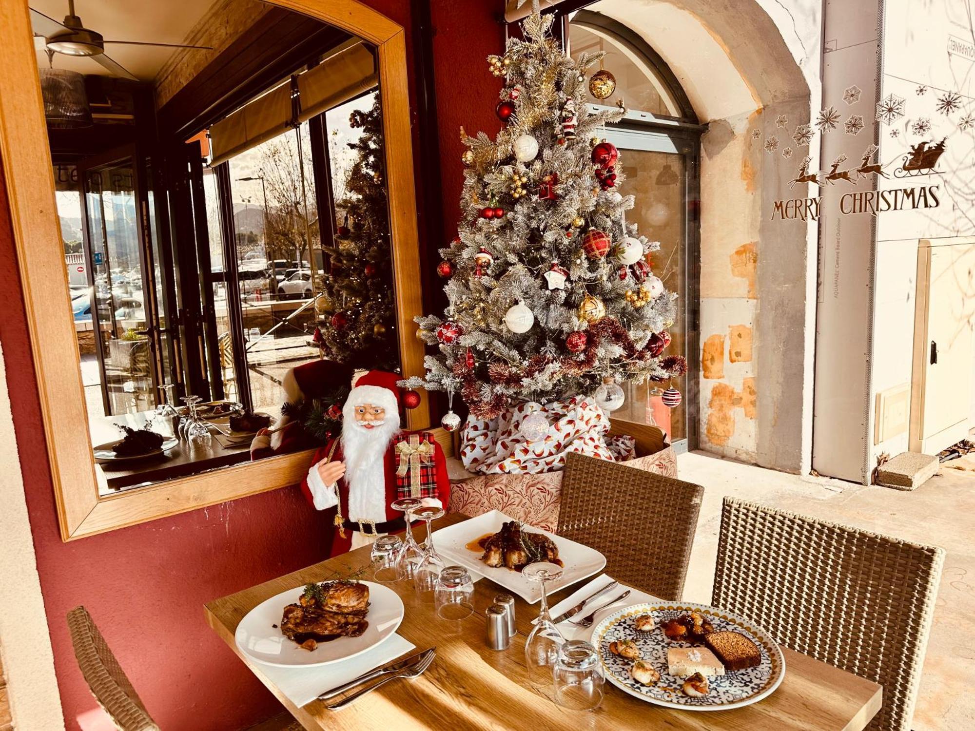 Hotel Restaurant L'Europe Saint-Florent  Buitenkant foto