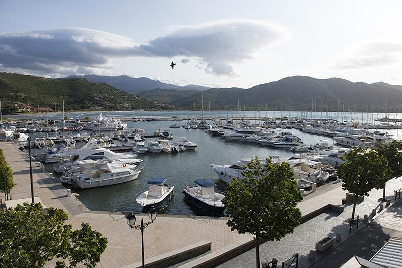 Hotel Restaurant L'Europe Saint-Florent  Buitenkant foto